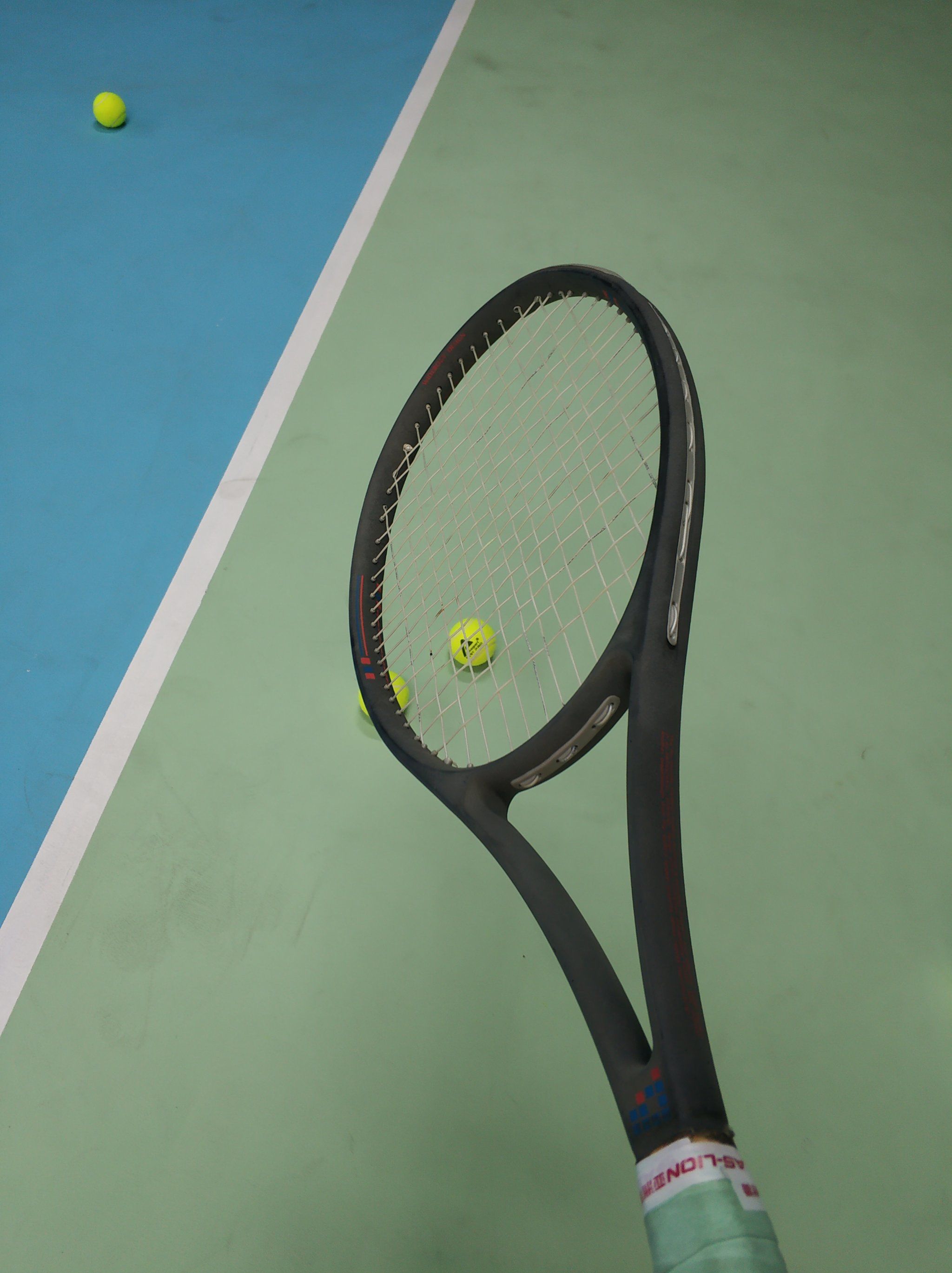 展现出了令 展现出了令